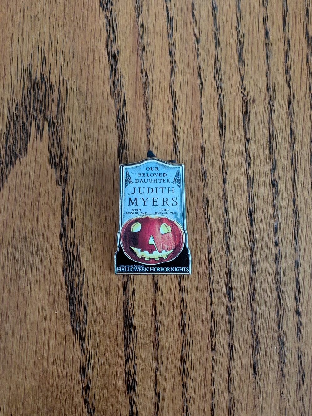 Halloween Horror Nights Pin